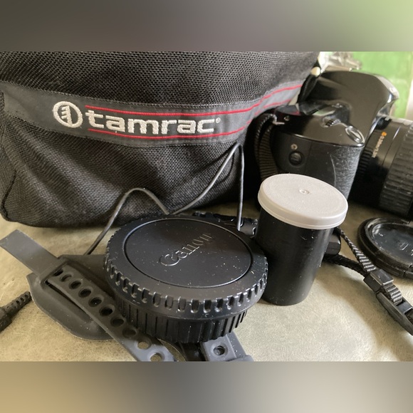 Canon EOS Rebel 35 mm camera (1993) - Picture 5 of 14